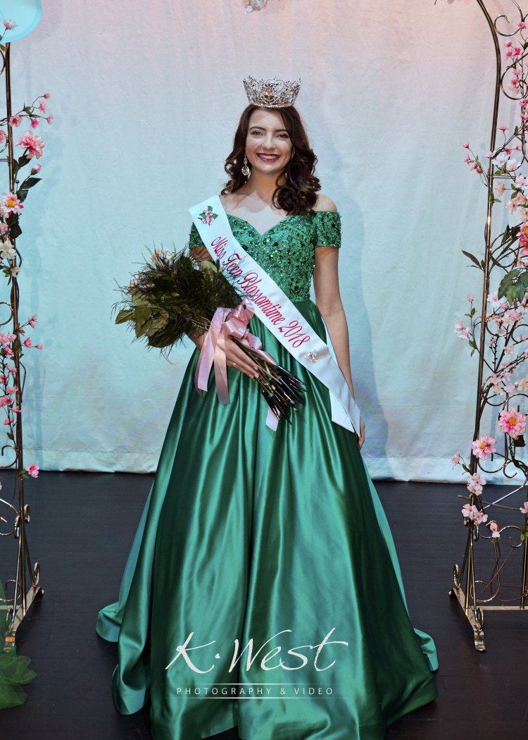 Raelyn DeGroff_Queen