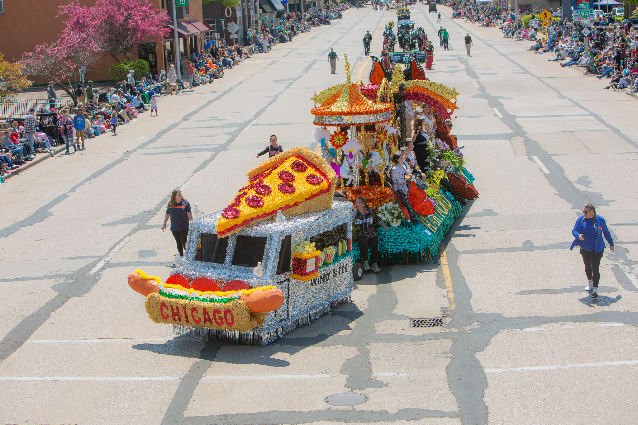 はち✨parade Part II はち✨parade Part II はち✨parade Part II POP UP PARADE Sisters